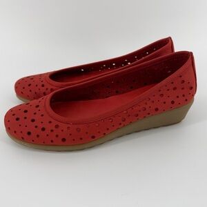 THE FLEXX of Italy Red Suede 1.5" Wedge Slip-On Ballet Flats, Women's 7.5
